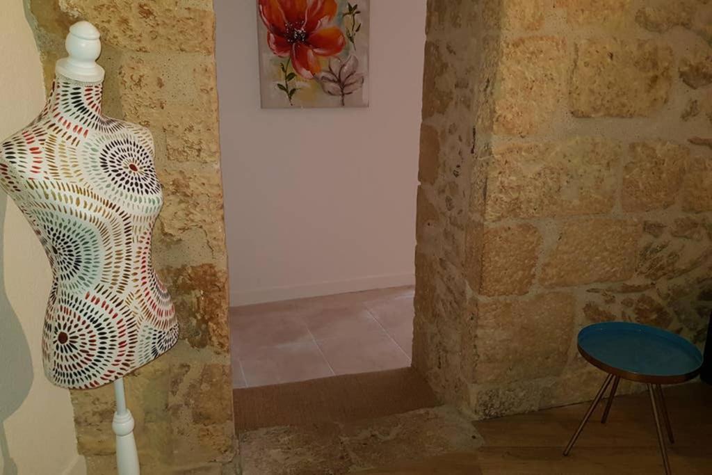 Superbe Loft T4 De 96 M2 Au Coeur Perigueux Apartment Exterior photo