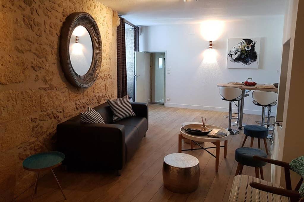Superbe Loft T4 De 96 M2 Au Coeur Perigueux Apartment Exterior photo